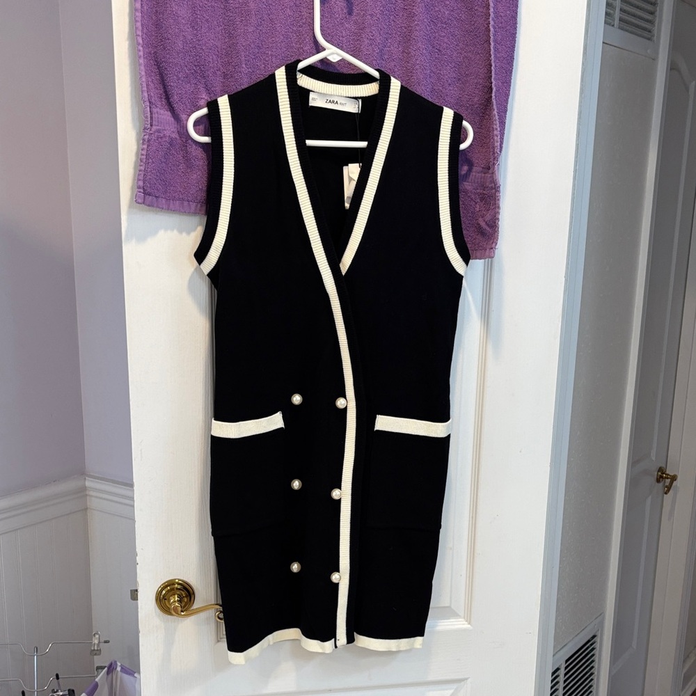 NWT Zara Black and White Sleeveless Dress Knit